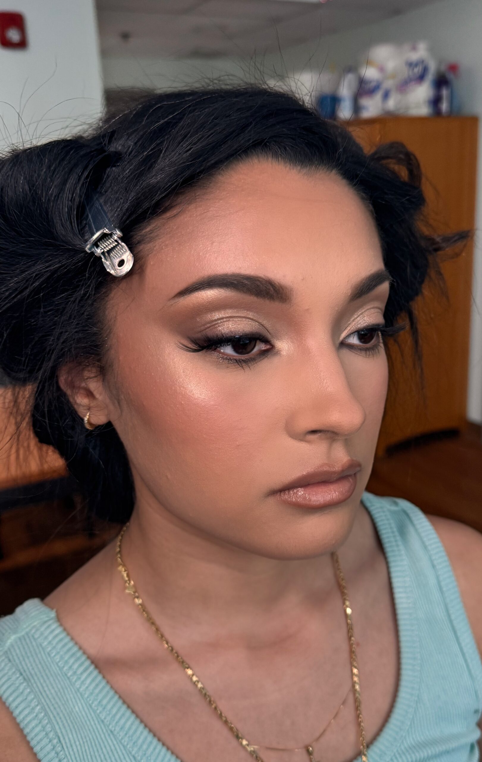 Facetune_28-04-2025-17-11-30